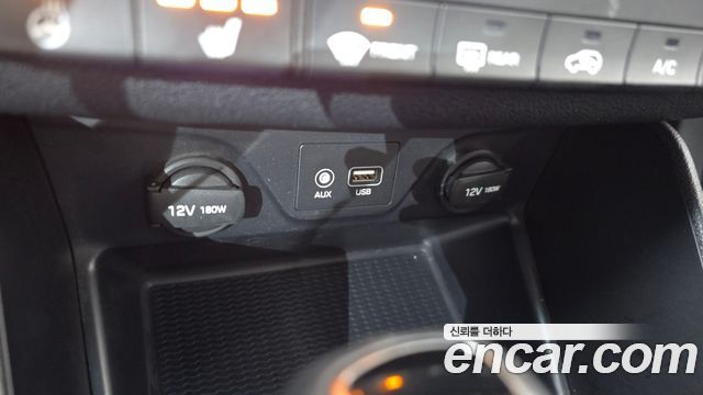 Hyundai Tucson Diesel 2.0 2WD Style Special 2017 — фото 23