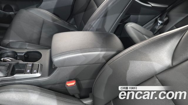 Hyundai Tucson Diesel 2.0 2WD Style Special 2017 — фото 33