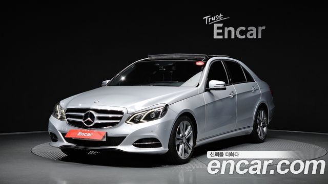 Mercedes-Benz E-Class (W212) E300 4MATIC Avantgarde