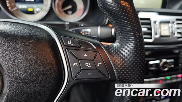 Mercedes-Benz E-Class (W212) E300 4MATIC Avantgarde 2014 — фото 18