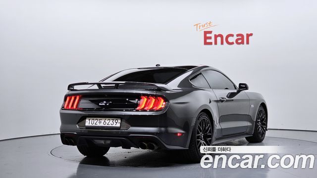Ford Mustang GT Coupe 2019 — фото 2