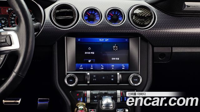 Ford Mustang GT Coupe 2019 — фото 14