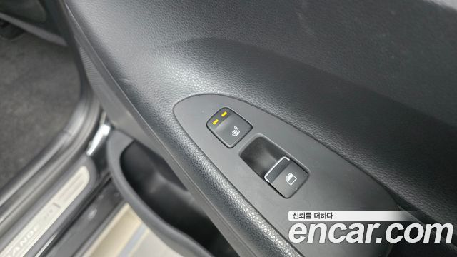 Hyundai Grandeur (IG) 2.4 Modern 2019 — фото 18