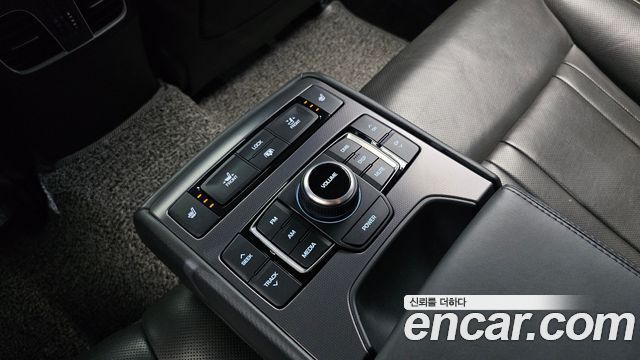 Hyundai Genesis (DH) G330 Premium AWD 2015 — фото 19