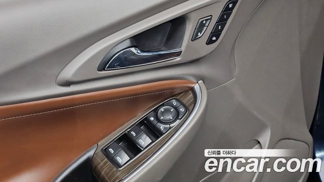 Chevrolet Malibu 1.5 Turbo LTZ 2017 — фото 18
