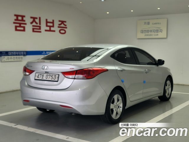 Hyundai Avante (MD) M16 GDI Avenue 2014 — фото 2