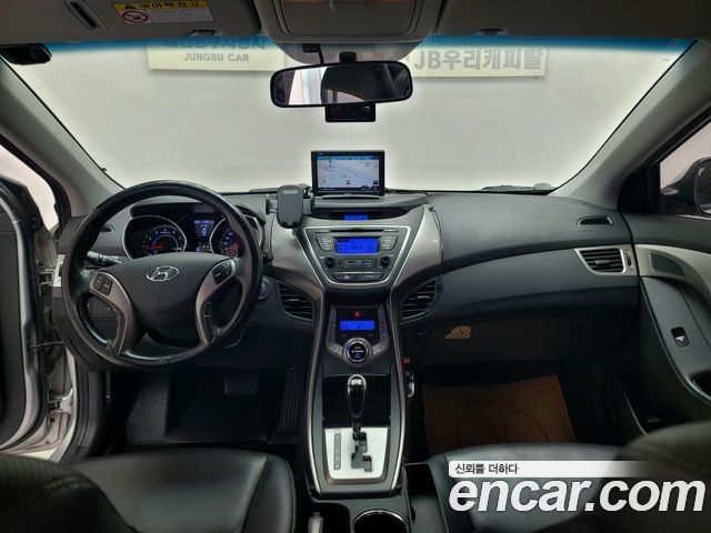 Hyundai Avante (MD) M16 GDI Avenue 2014 — фото 7
