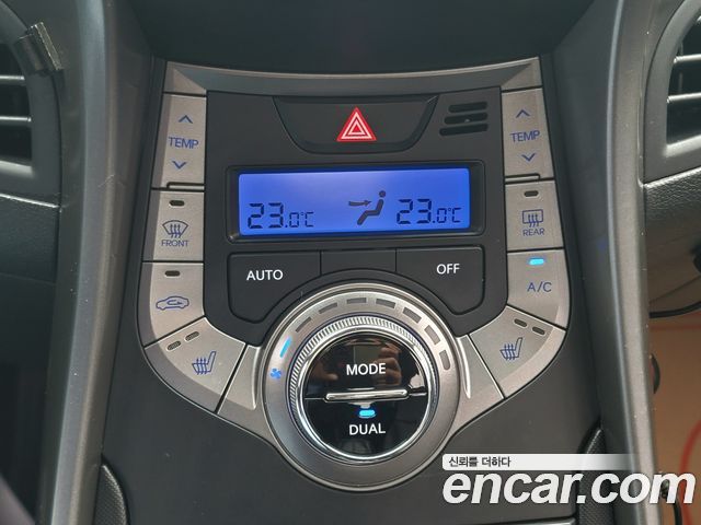 Hyundai Avante (MD) M16 GDI Avenue 2014 — фото 19