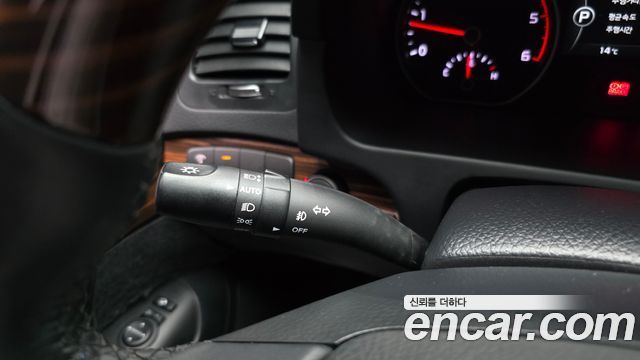 Kia Mohave Diesel 3.0 4WD President 2017 — фото 31
