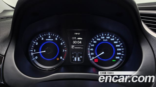 Hyundai Grandeur (HG) HG240 Modern 2014 — фото 8