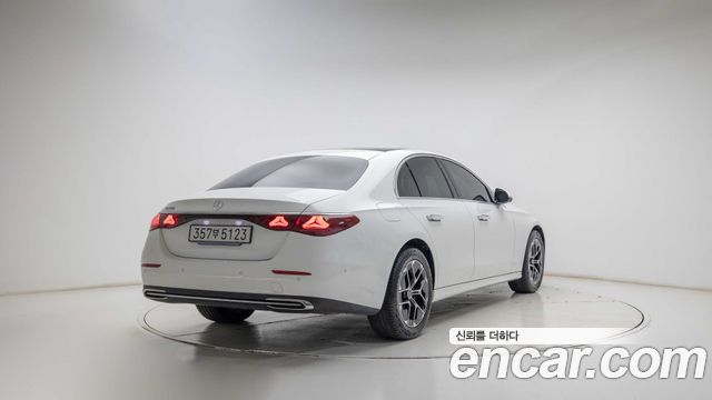 Mercedes-Benz E-Class (W214) E200 Avantgarde 2026 — фото 2