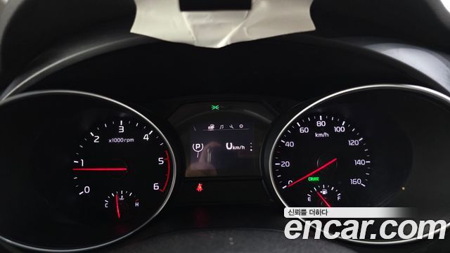 Kia Carnival 11-seater Luxury 2015 — фото 8