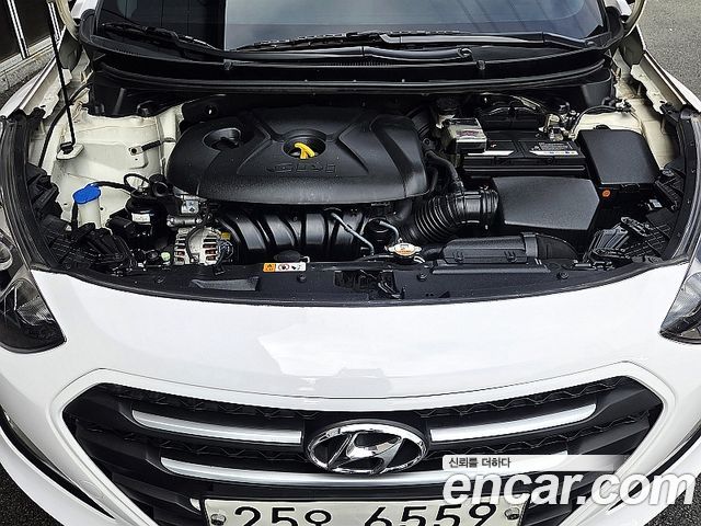Hyundai i30 2.0 PYL 2016 — фото 21