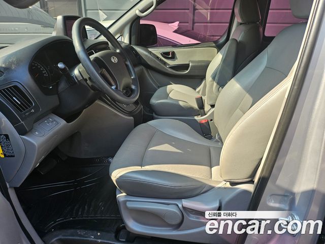 Hyundai Grand Starex 5-Seater VAN Smart 2017 — фото 7