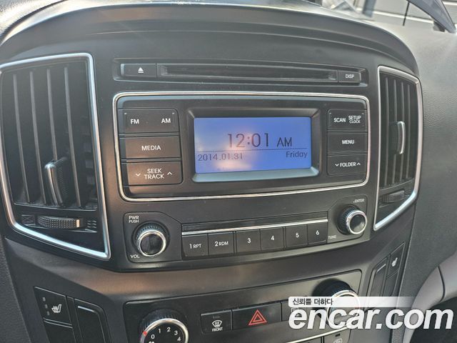Hyundai Grand Starex 5-Seater VAN Smart 2017 — фото 18