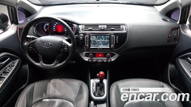Kia Pride 4DR 1.6 GDI Prestige 2017 — фото 7