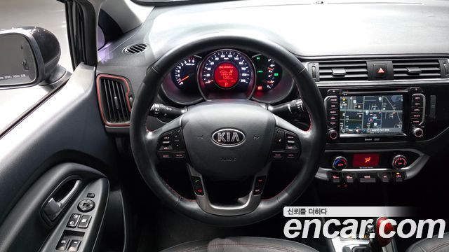 Kia Pride 4DR 1.6 GDI Prestige 2017 — фото 13