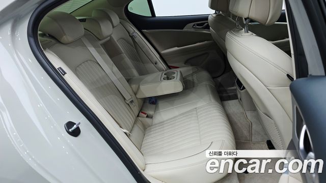 Genesis G70 Gasoline 2.5T 4WD 2024 — фото 11