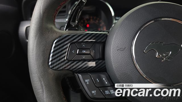 Ford Mustang Coupe 2015 — фото 17