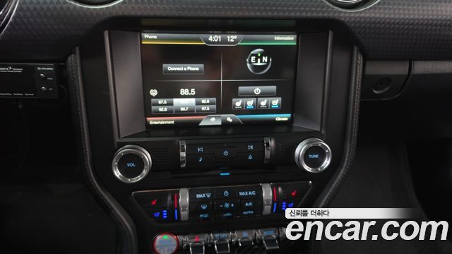 Ford Mustang Coupe 2015 — фото 19