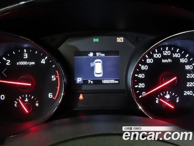 Kia Carnival 9-Seater Prstige 2019 — фото 9