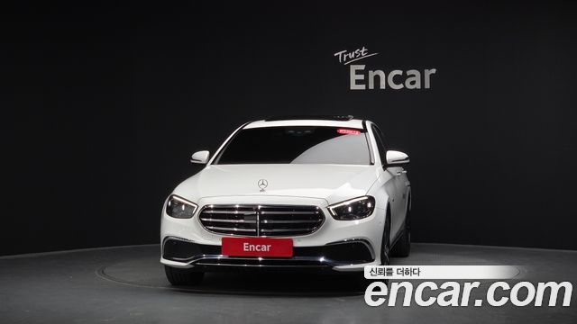 Mercedes-Benz E-Class (W213) E300e 4MATIC Exclusive 2021 — фото 3