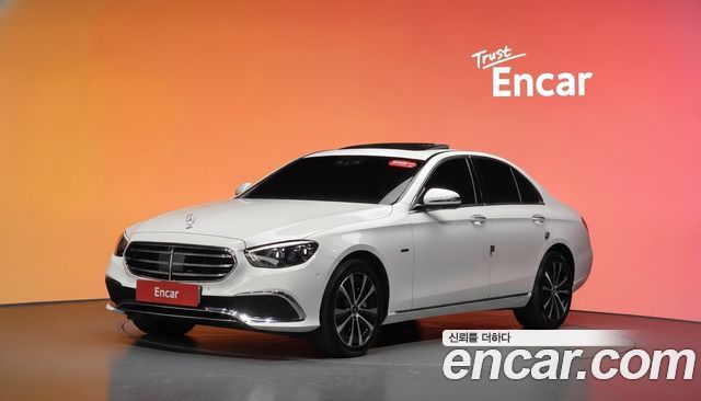 Mercedes-Benz E-Class (W213) E300e 4MATIC Exclusive