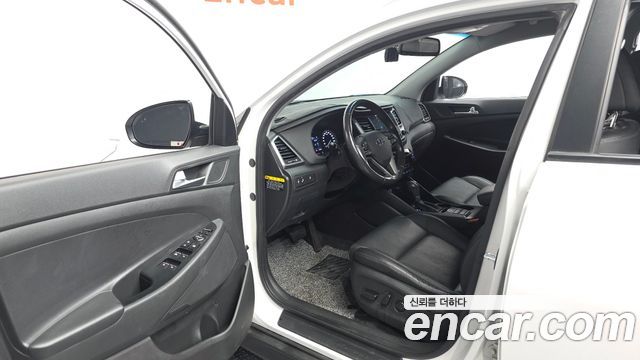 Hyundai Tucson Diesel 2.0 2WD Premium 2018 — фото 10