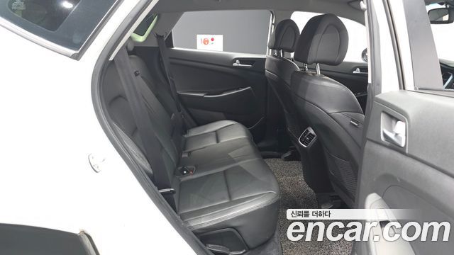 Hyundai Tucson Diesel 2.0 2WD Premium 2018 — фото 12