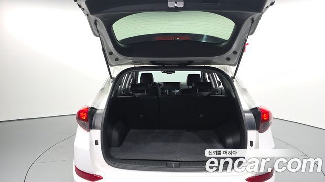 Hyundai Tucson Diesel 2.0 2WD Premium 2018 — фото 20