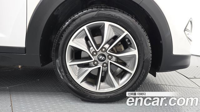 Hyundai Tucson Diesel 2.0 2WD Premium 2018 — фото 21