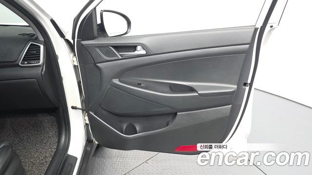 Hyundai Tucson Diesel 2.0 2WD Premium 2018 — фото 24