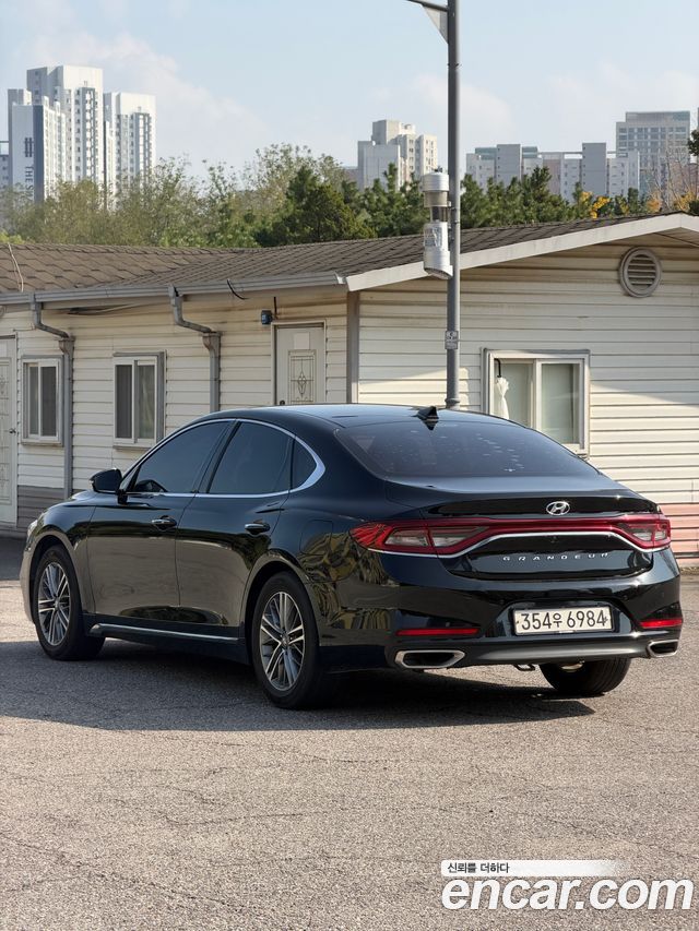 Hyundai Grandeur (IG) 3.0 LPi Modern (Rental Car) 2018 — фото 2