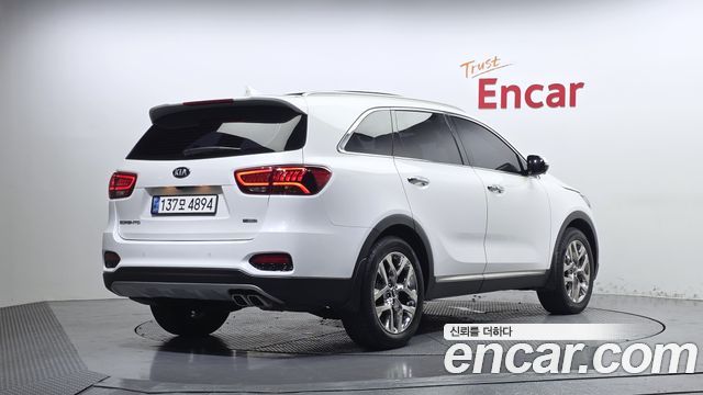 Kia Sorento Diesel 2.0 2WD Master Special 2020 — фото 2