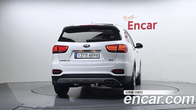 Kia Sorento Diesel 2.0 2WD Master Special 2020 — фото 4