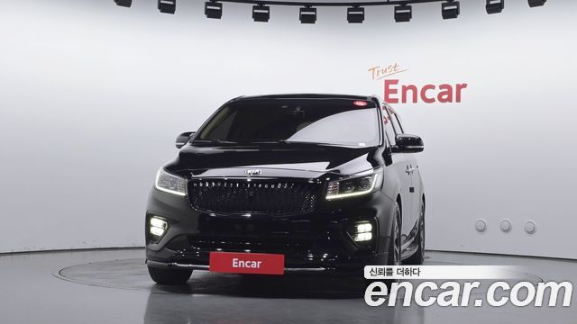 Kia Carnival 9-seater Noblesse 2016 — фото 3