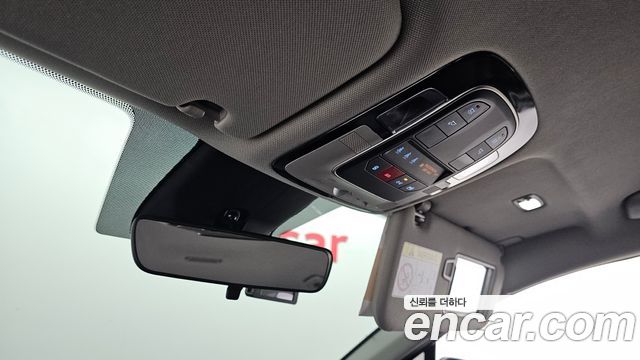 Hyundai Santa Fe HEV 1.6 2WD Exclusive 2023 — фото 30