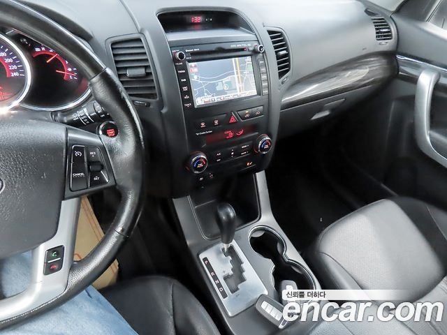 Kia Sorento R Diesel 2.0 2WD TLX Premium 2012 — фото 22