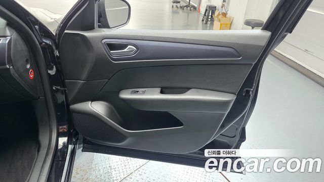 Renault Korea XM3 1.6 GTe LE 2020 — фото 25