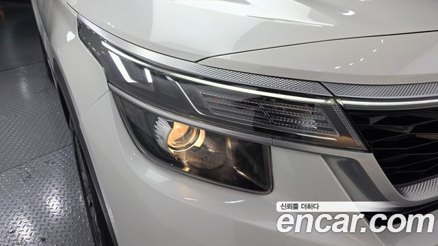 Kia Seltos Diesel 1.6 2WD Prestige 2022 — фото 22