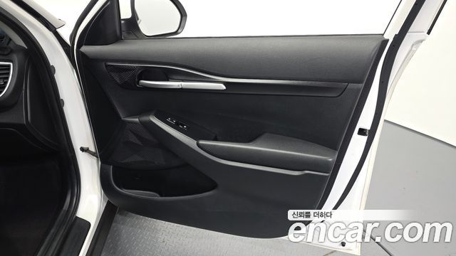 Kia Seltos Diesel 1.6 2WD Prestige 2022 — фото 24
