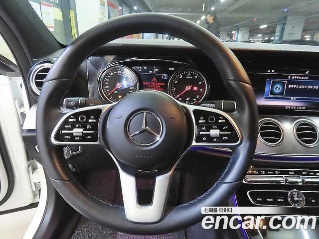 Mercedes-Benz E-Class (W213) E300 Avantgarde 2019 — фото 8