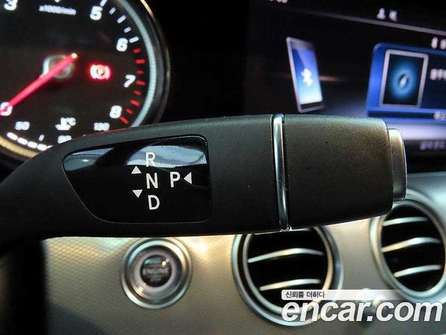 Mercedes-Benz E-Class (W213) E300 Avantgarde 2019 — фото 16