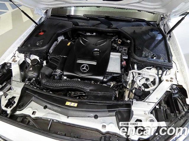 Mercedes-Benz E-Class (W213) E300 Avantgarde 2019 — фото 23