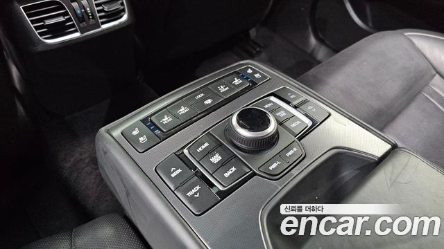 Hyundai Genesis (DH) G330 Premium AWD 2015 — фото 24
