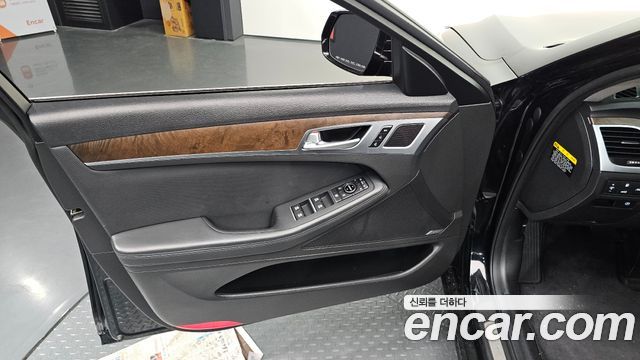 Hyundai Genesis (DH) G330 Premium AWD 2015 — фото 30
