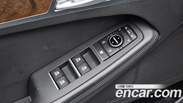 Hyundai Genesis (DH) G330 Premium AWD 2015 — фото 36