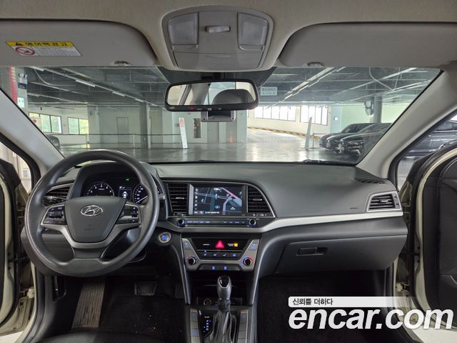 Hyundai Avante (AD) 1.6 GDI Value Plus 2018 — фото 3