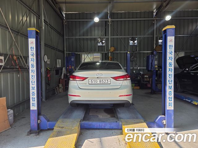 Hyundai Avante (AD) 1.6 GDI Value Plus 2018 — фото 15