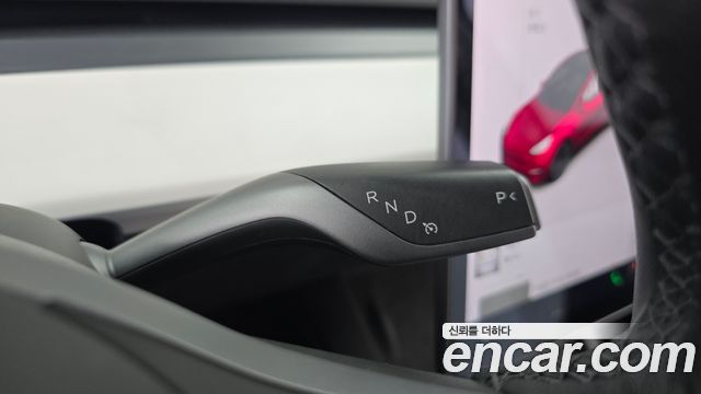 Tesla Model Y Standard Range RWD 2021 — фото 9